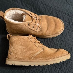women’s UGG shoes